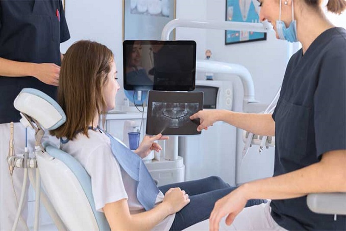 Dentiste>
                        <!--src=